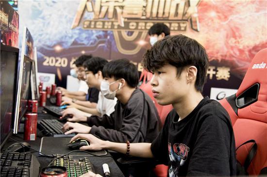 随着奥运会 随着奥运会