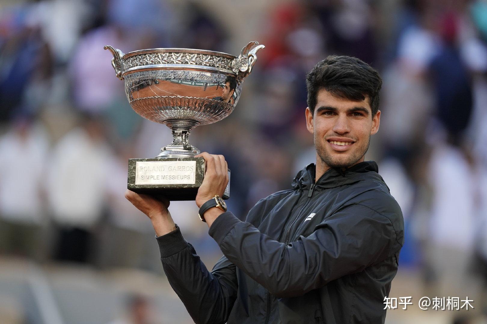 尼修斯的威 尼修斯的威